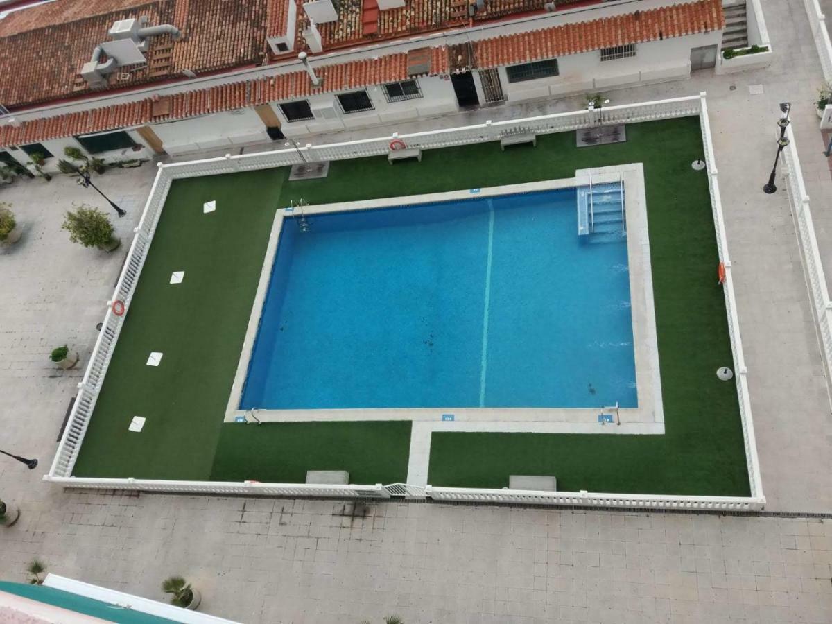 Apartamento Apartamento reformado en primera linea de playa Almuñécar Exterior foto